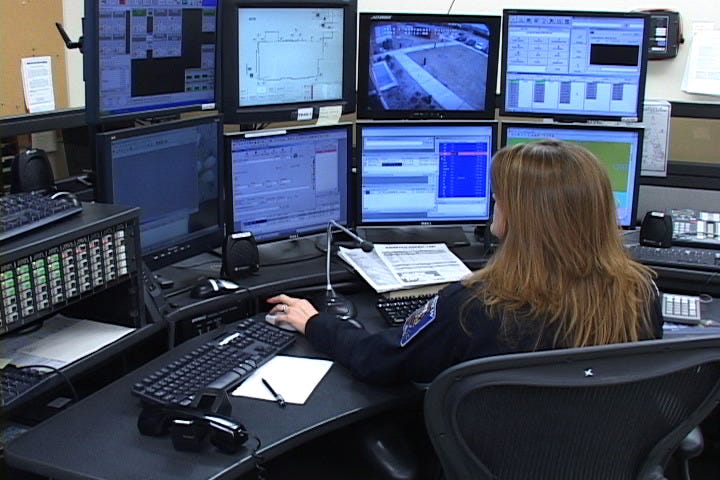 A computer-aided dispatch workstation. (Image source: ICMA / Creative Commons)