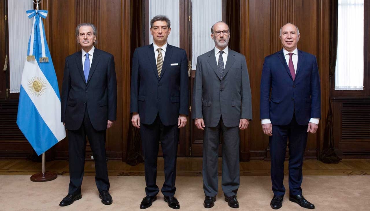 Argentina: Una Corte Suprema de Justicia del pueblo. Análisis sobre las  propuestas para aumentar el número de magistraturas - Agenda Estado de  Derecho