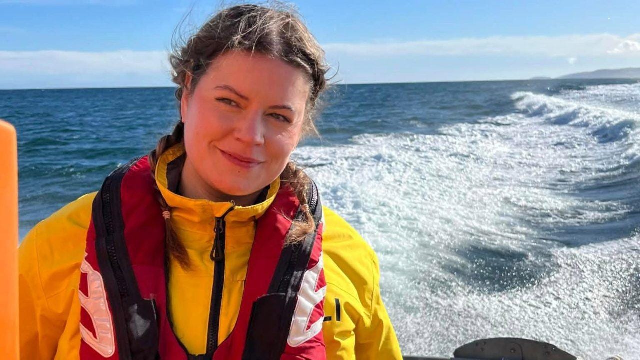 More than £13,000 raised for family of ‘amazing artist’ and RNLI volunteer after death at 34 More than £13,000 raised for family of ‘amazing artist’ and RNLI volunteer after death at 34