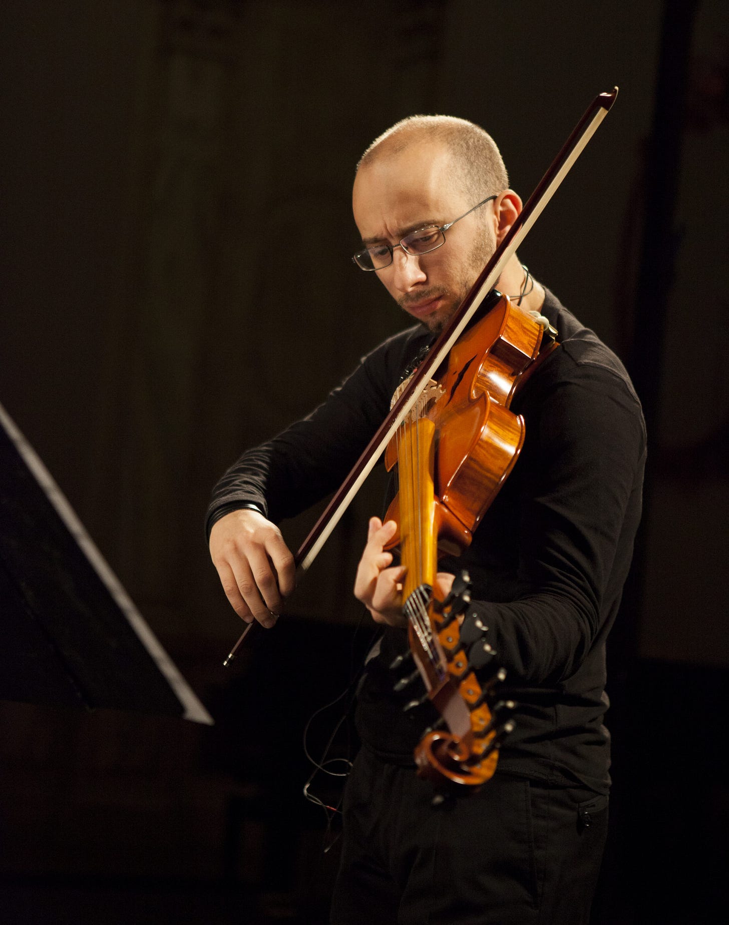 Marco Fusi playing a viola d'amore