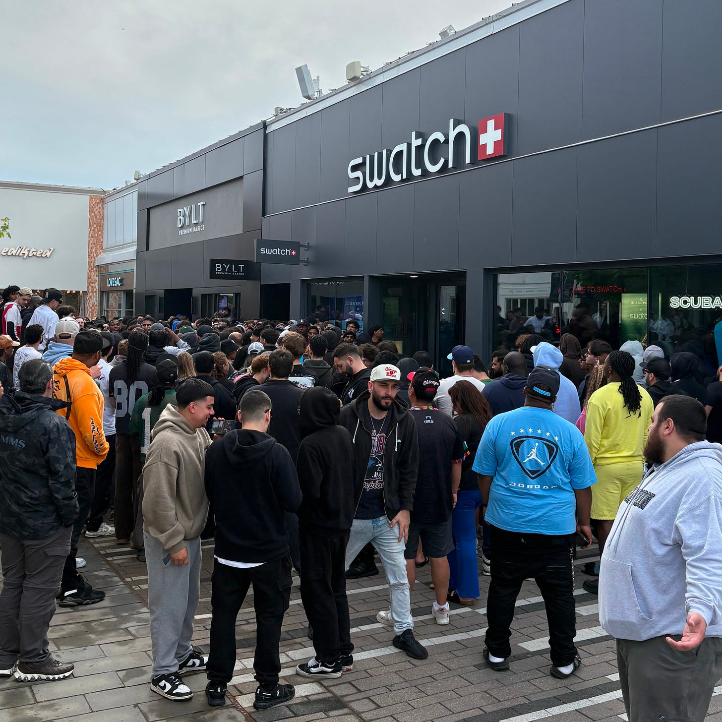 swatch x AP oakbrook royal pop release