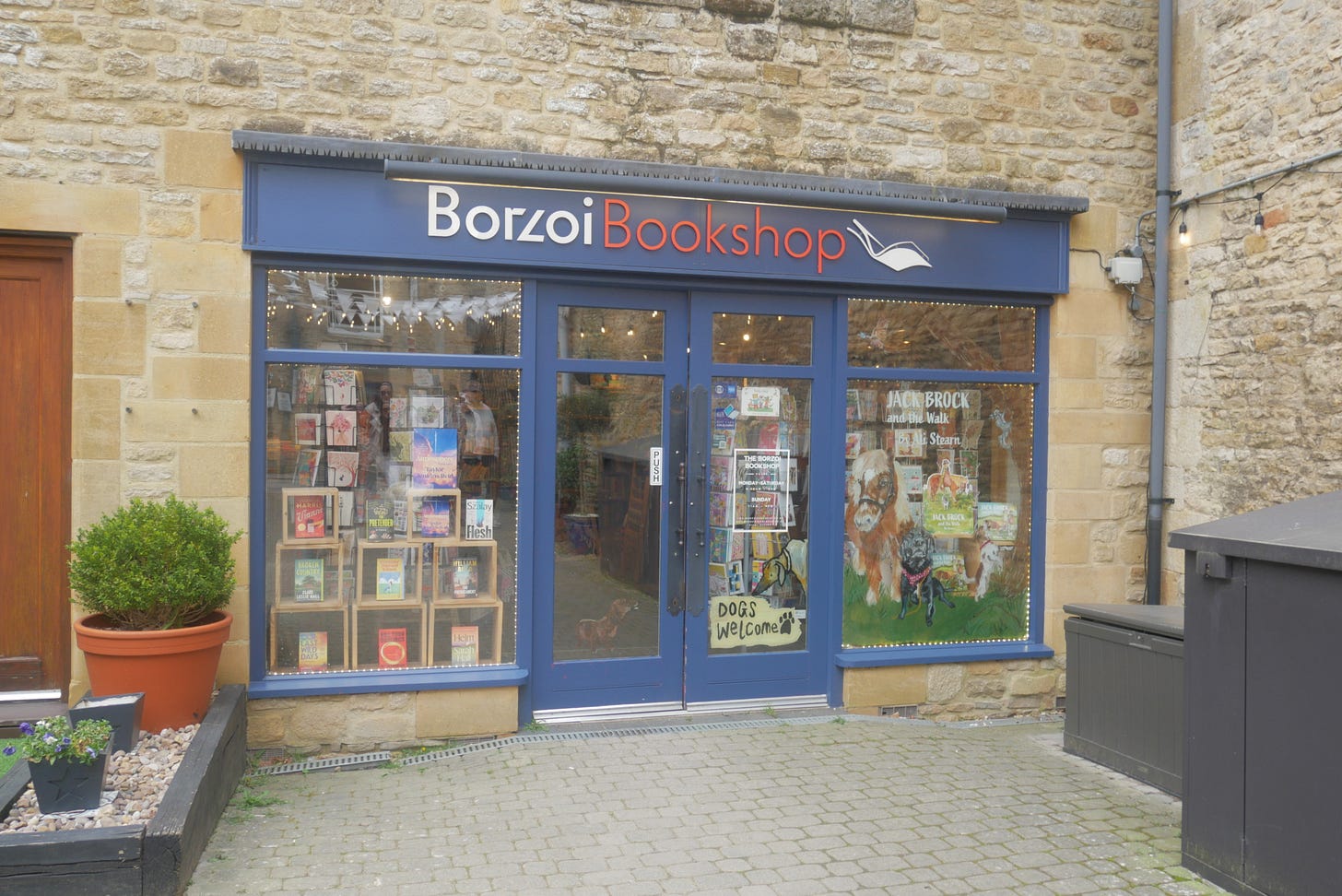 Borzoi Bookshop - Stow-on-the-Wold