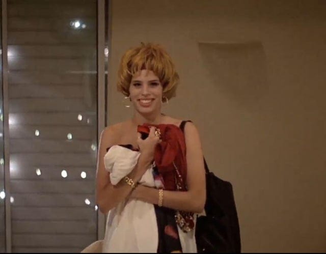 Maiwenn Le Besco in "Leon: The Professional" (1994) : r/No_Small_Parts