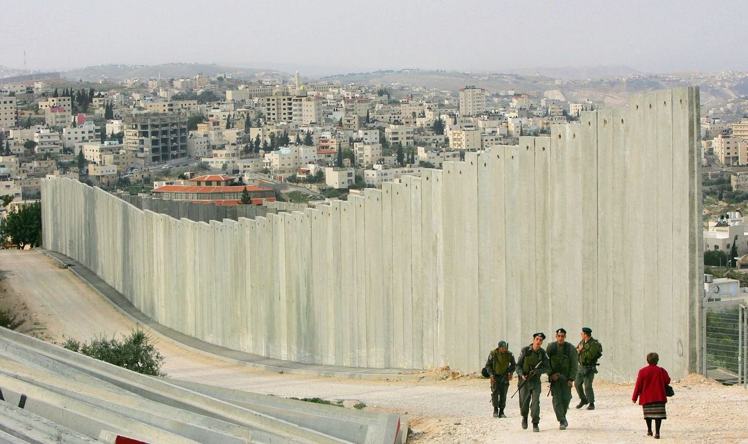 No photo description available.