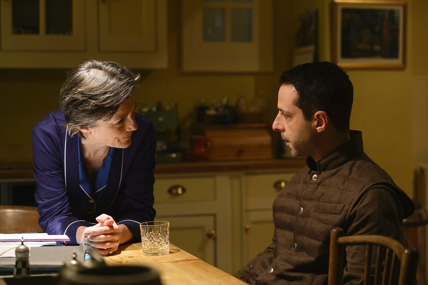Succession' Season 2, Episode 7: London Calling - The New York Times