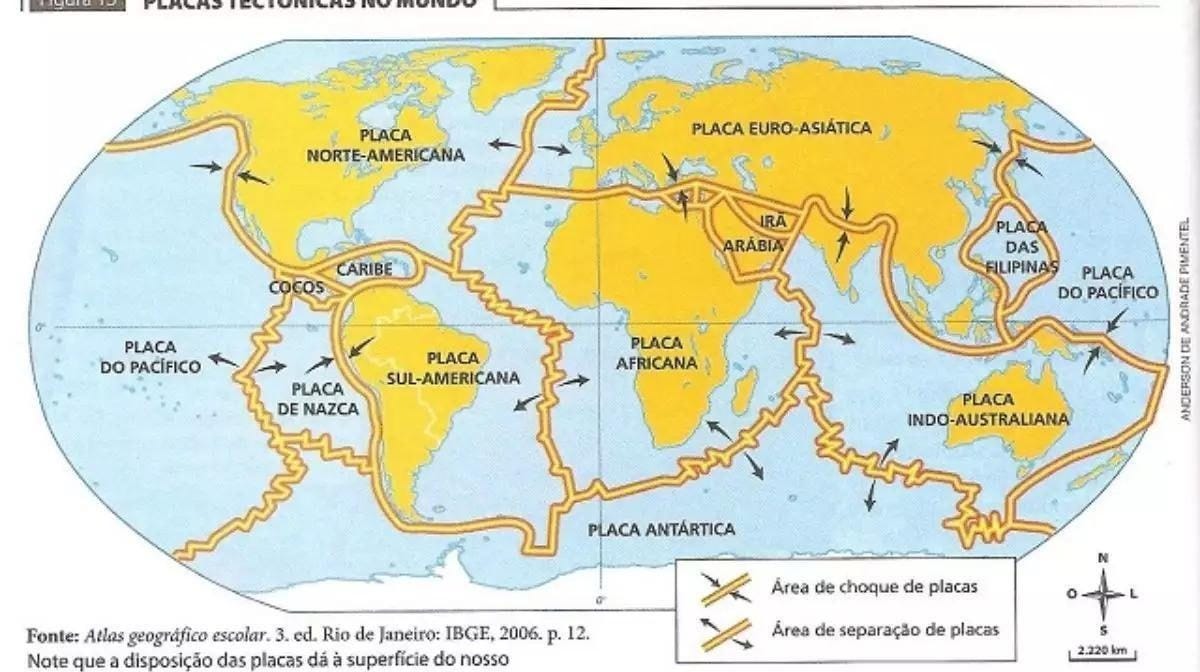 foto de um mapa mostrando a disposição das placas tectônicas no mundo. é uma fotocópia de um livro didático então tem algumas partes de texto cortadas.