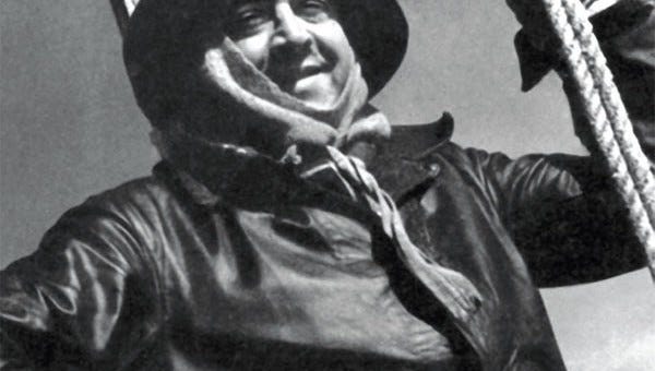 Vito-Dumas-solo sailor Vito-Dumas-solo sailor