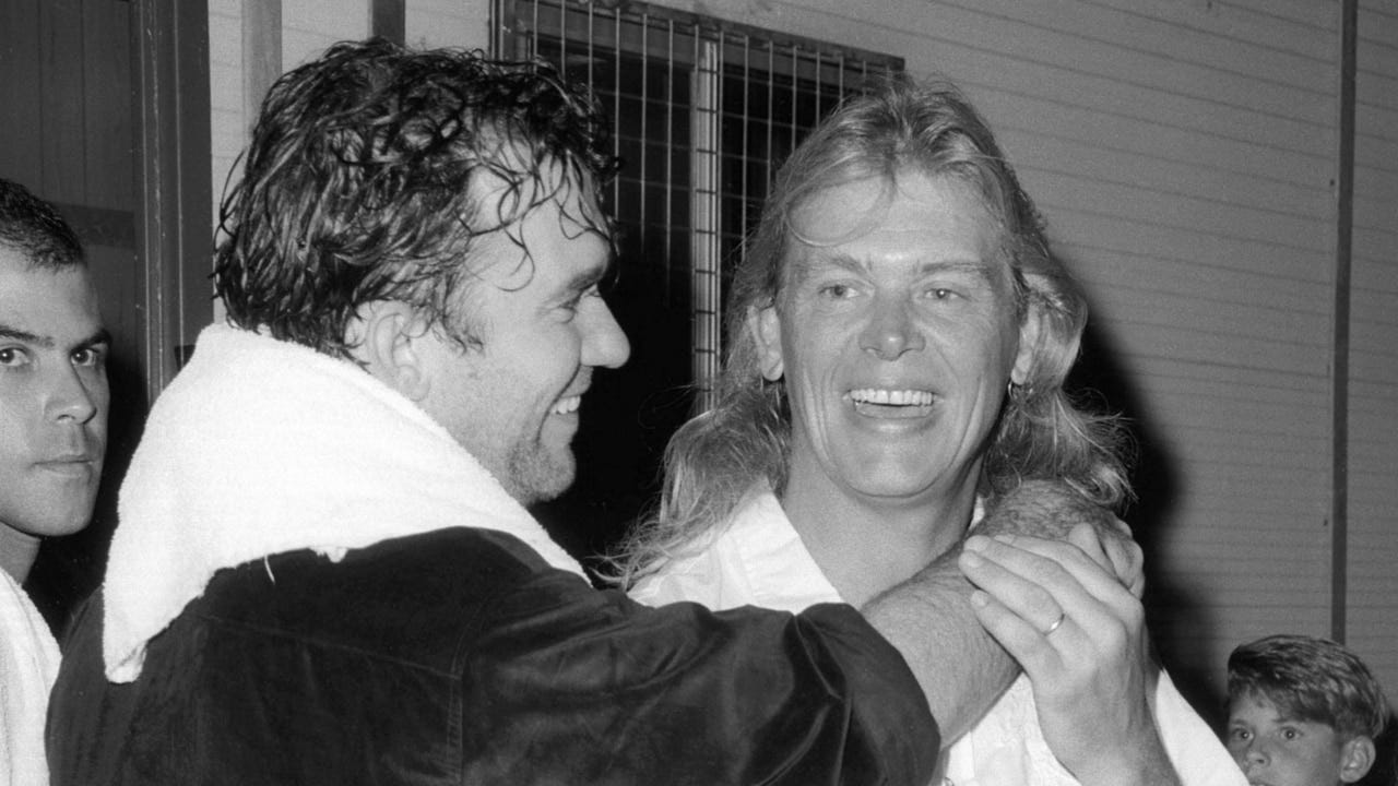 John Farnham music in top 10 amid news of memoir The Voice Inside | Herald  Sun