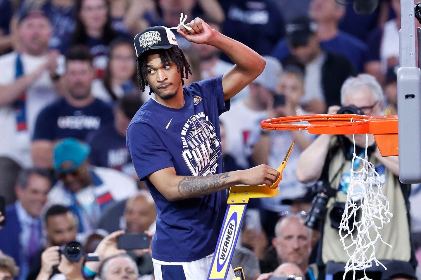 UConn freshman star Stephon Castle declares for NBA draft