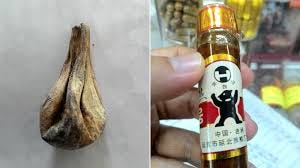 Bear bile: Poacher manhunt exposes ... Bear bile: Poacher manhunt exposes ...