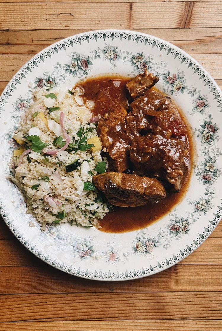 Epaule de porc ibérique en sauce tomate au couscous citronné