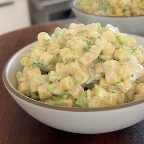 Mom’s Creamy Broccoli Pasta