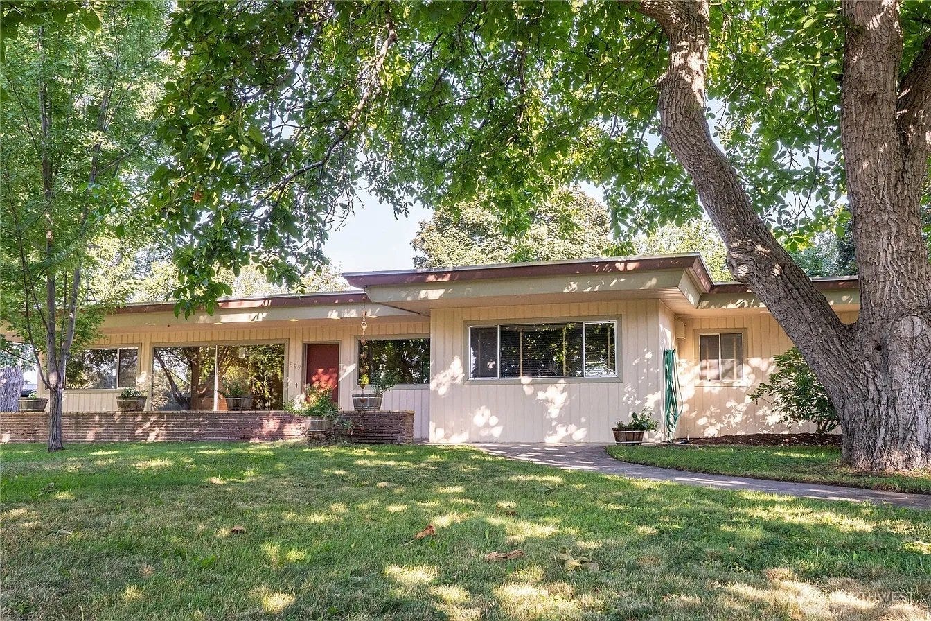 A 1949 MCM in Walla Walla, WA - $448,000 A 1949 MCM in Walla Walla, WA - $448,000