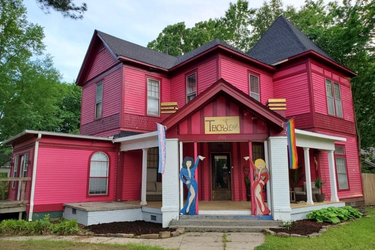 Fundraiser for Justin Rawls by Nicki Hunter : Save The Pink House! Fundraiser for Justin Rawls by Nicki Hunter : Save The Pink House!