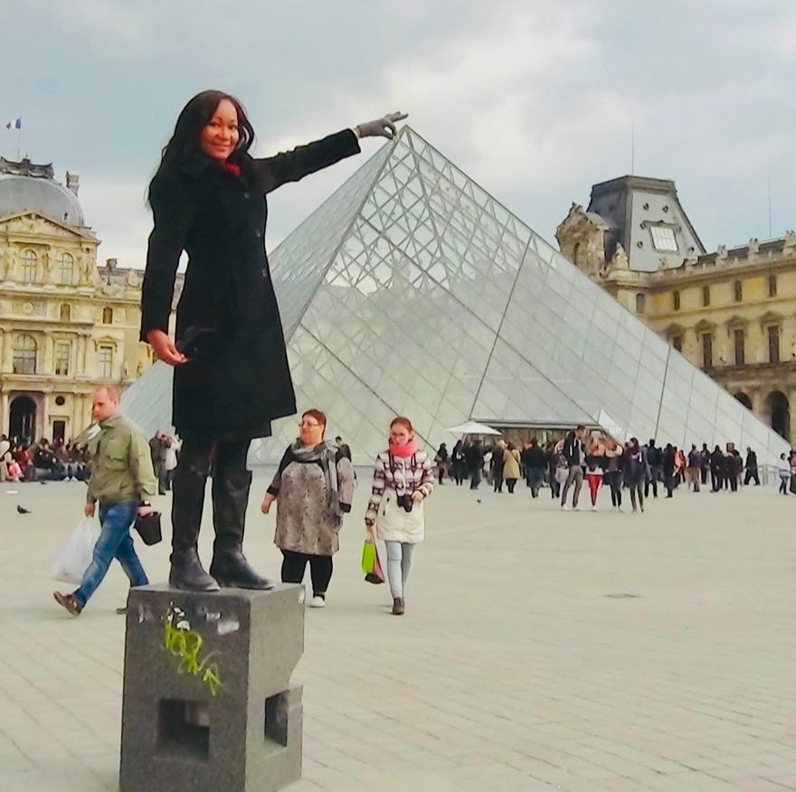 TOTO’s BLOOMSBURY WRITERS SALON