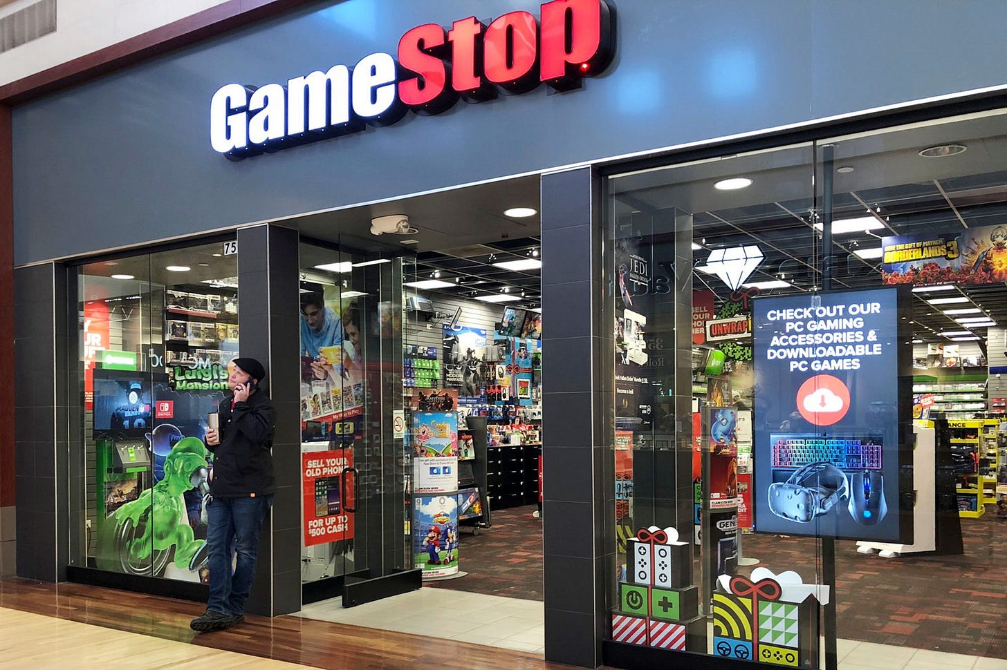 GameStop essential retail controversy gets response from company | EW.com