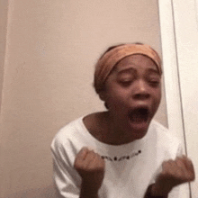 Yelling Crying GIFs | Tenor