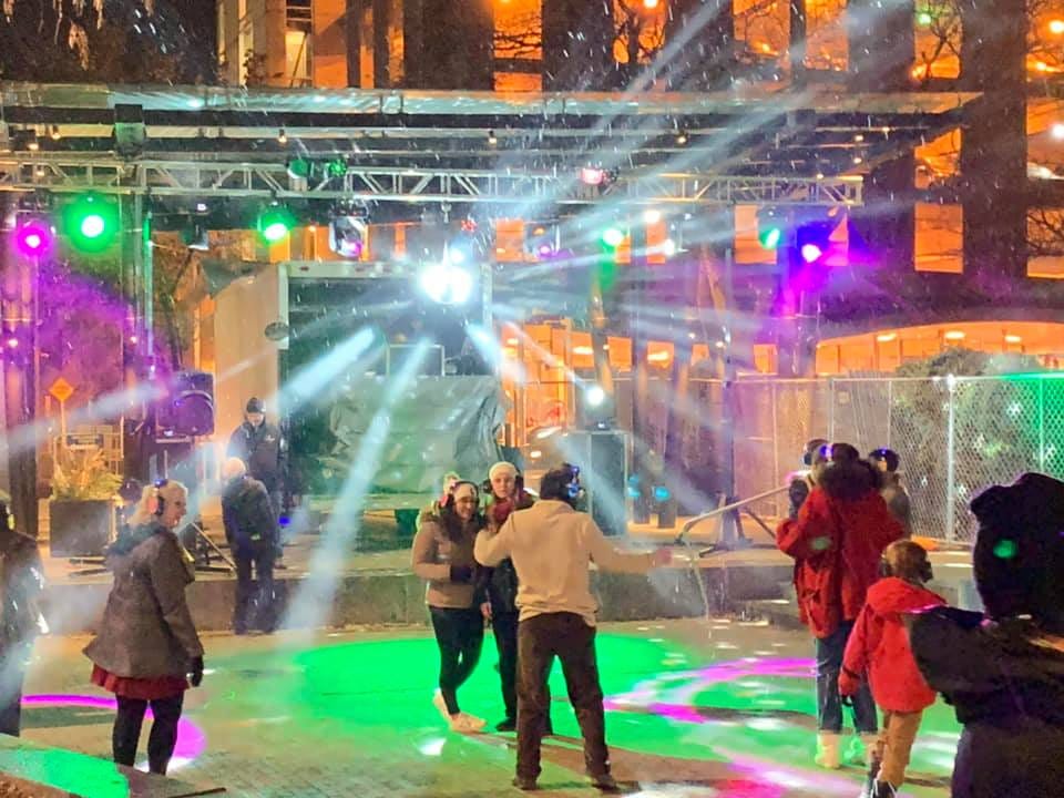 No photo description available.