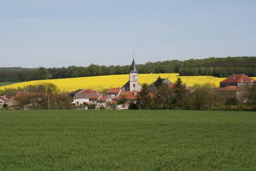 Dainville-Bertheléville — Wikipédia