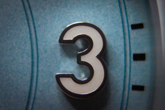 A closeup of the applied numerals. A closeup of the applied numerals.