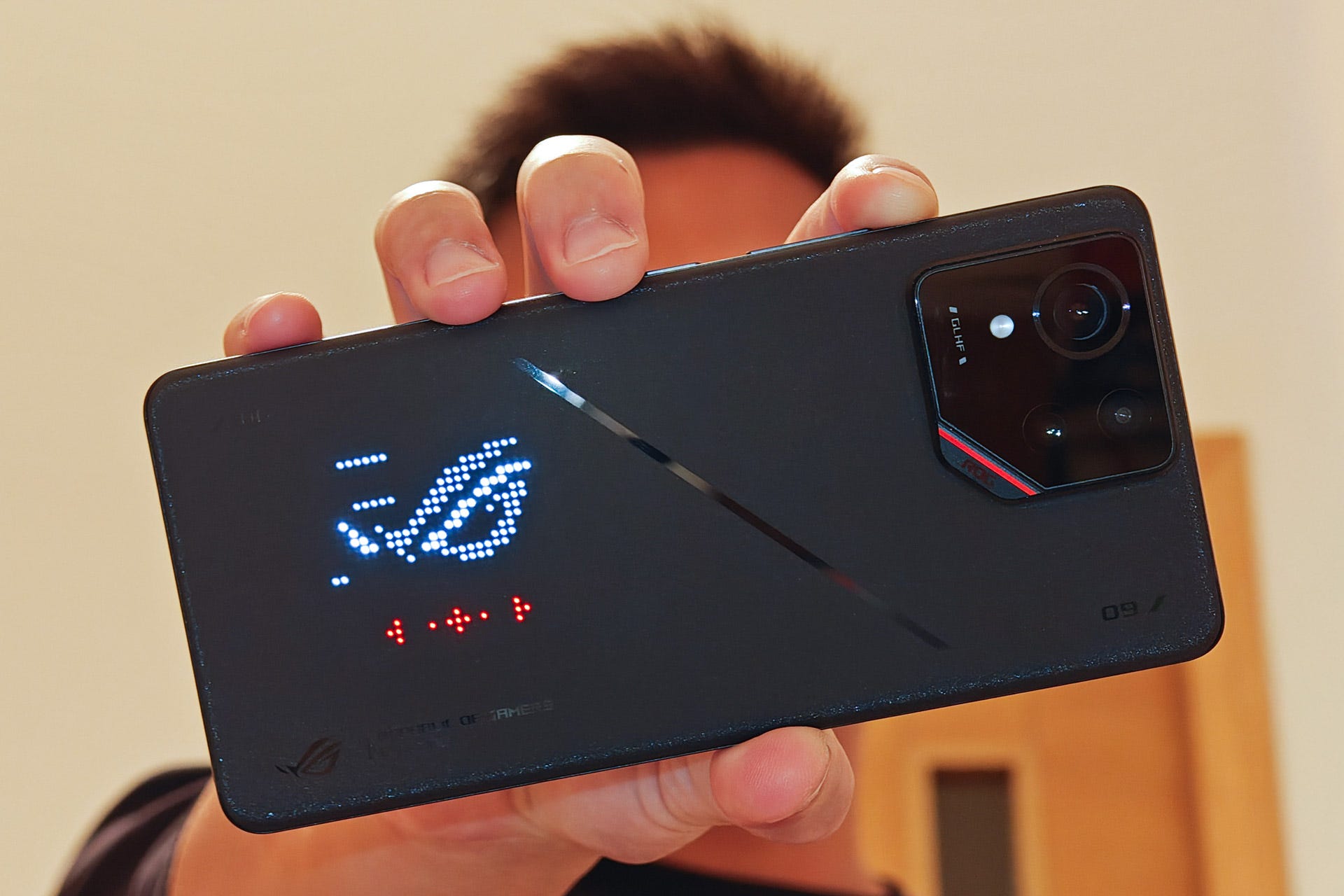 ASUS ROG Phone 9 - 12GB RAM, 512GB, Phantom Black - EU Official - Snapdragon 8 Elite, Display 185Hz, Batteria 5800mAh