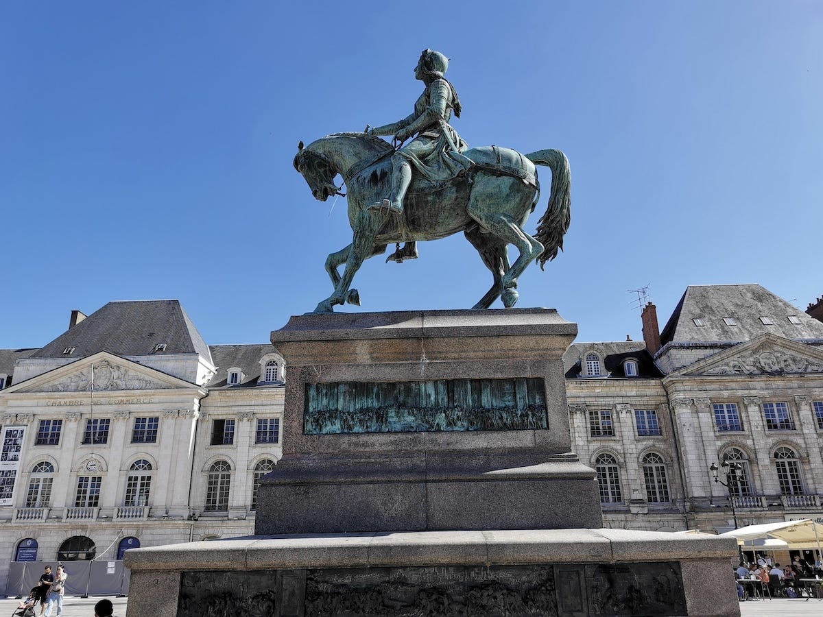 Joan of Arc Jeanne d'Arc statue Orléans