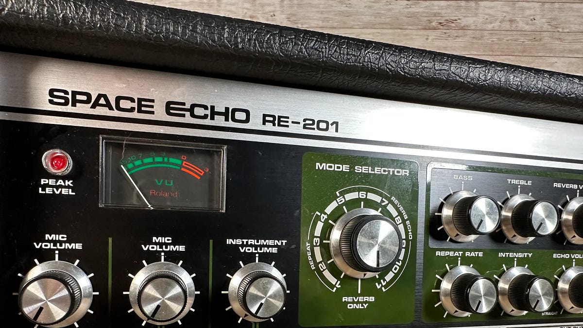 The Roland RE-201 Space Echo - The Machine That Swallowed Space