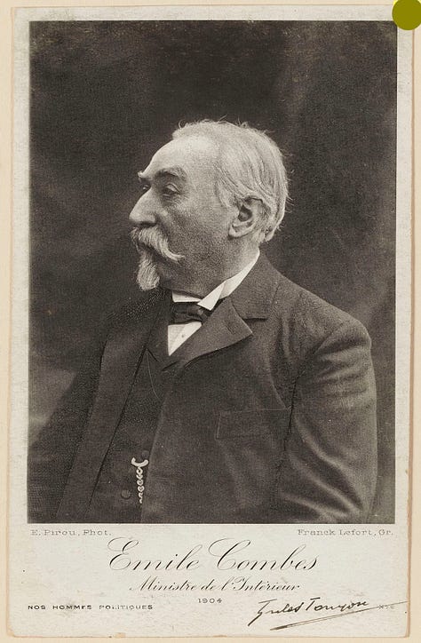 Portraits de figures républicaines de la IIIe République: Adolphe Thiers; Léon Gambetta; Georges Clémenceau; Jules Ferry; Raymond Poincaré; Aristide Briand; René Viviani; Alexandre Millerand; Emile Combes…
