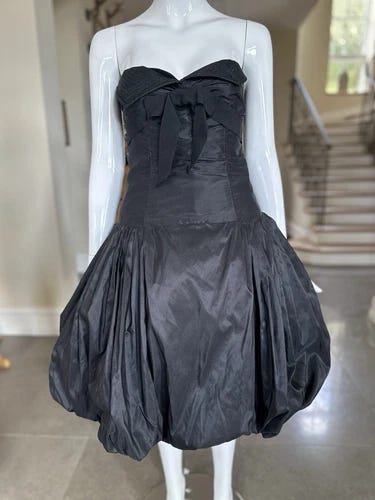 Oscar de la Renta Bergdorf Goodman Vintage Black Pleated Strapless Pouf Dress - Picture 4 of 10