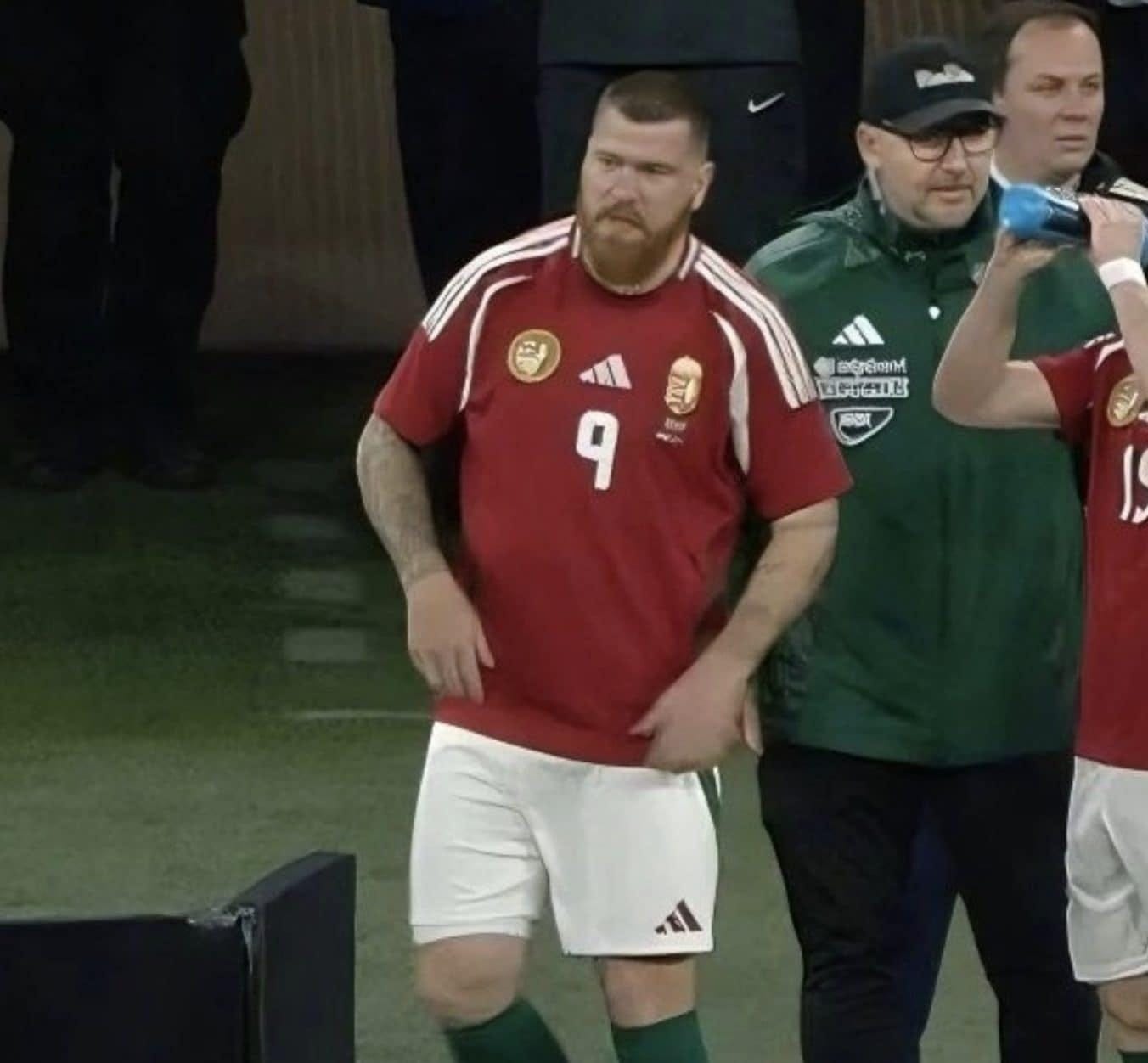 Chi è Martin Adam, eccentrico attaccante di cui tutti parlano dopo averlo  visto a Euro 2024
