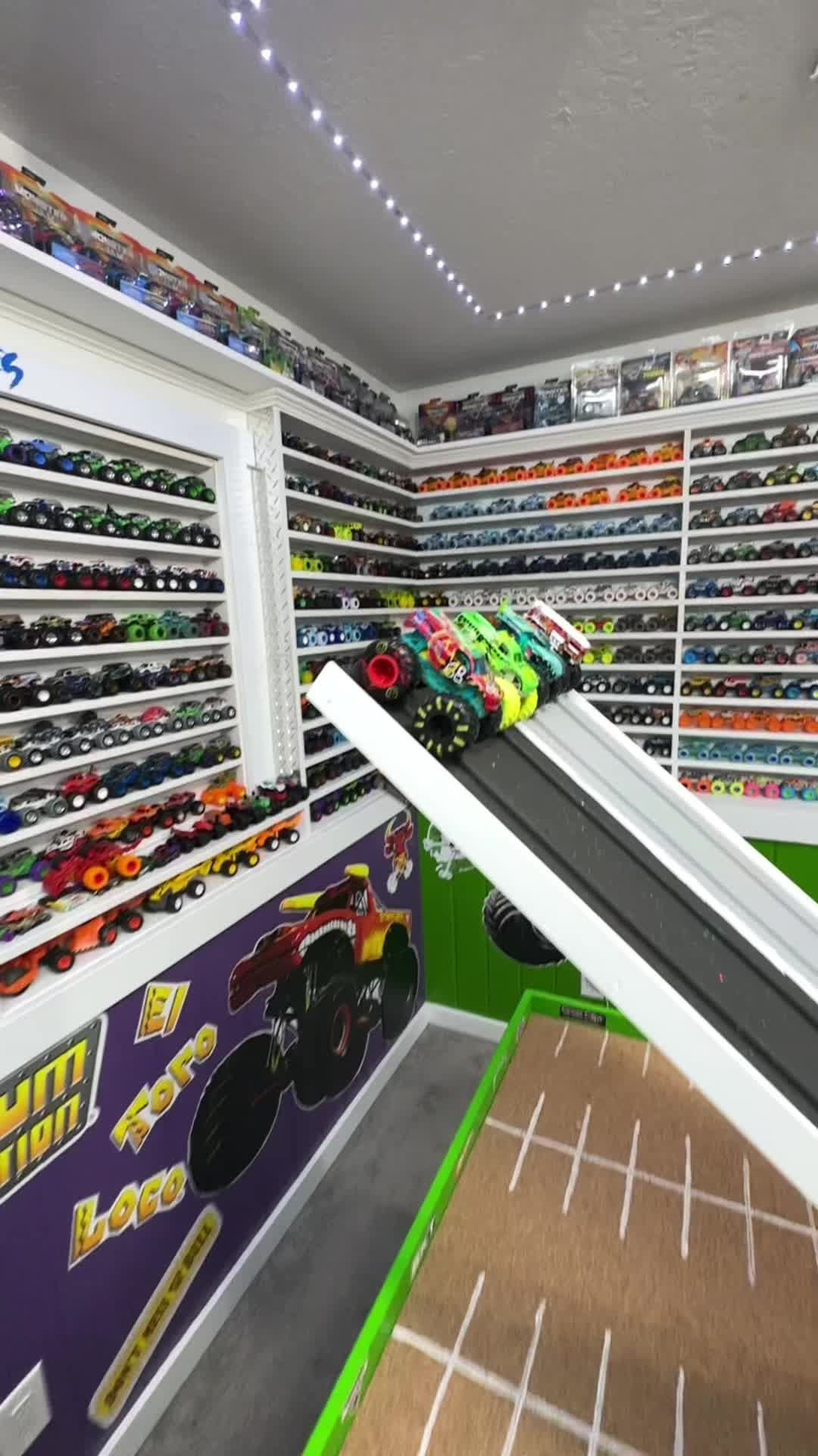 [109] Monster Trucks: How Mattel Turned “Smash and Crash” Into a Multigenerational World 🏁💥