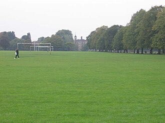 Charlton Park, Greenwich - Wikipedia