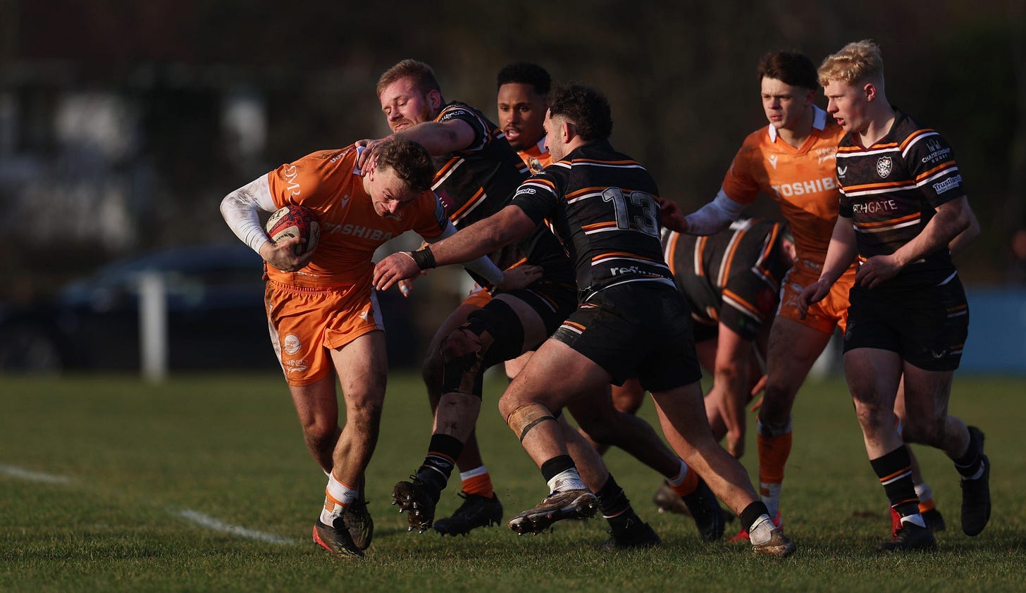 Alex Wills speeds home to put Sale Sharls in the driving seat