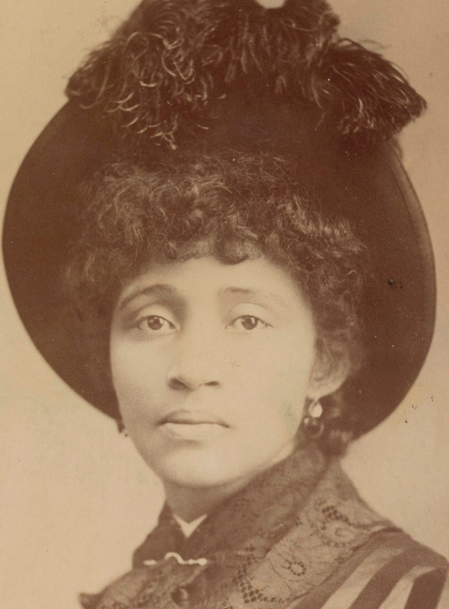 Lucy Parsons - Wikipedia