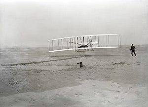 Wright First Flight 1903Dec17 (full restore 115).jpg