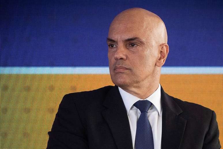 Alexandre de Moraes determina que PF ouça executivos do Google e Meta