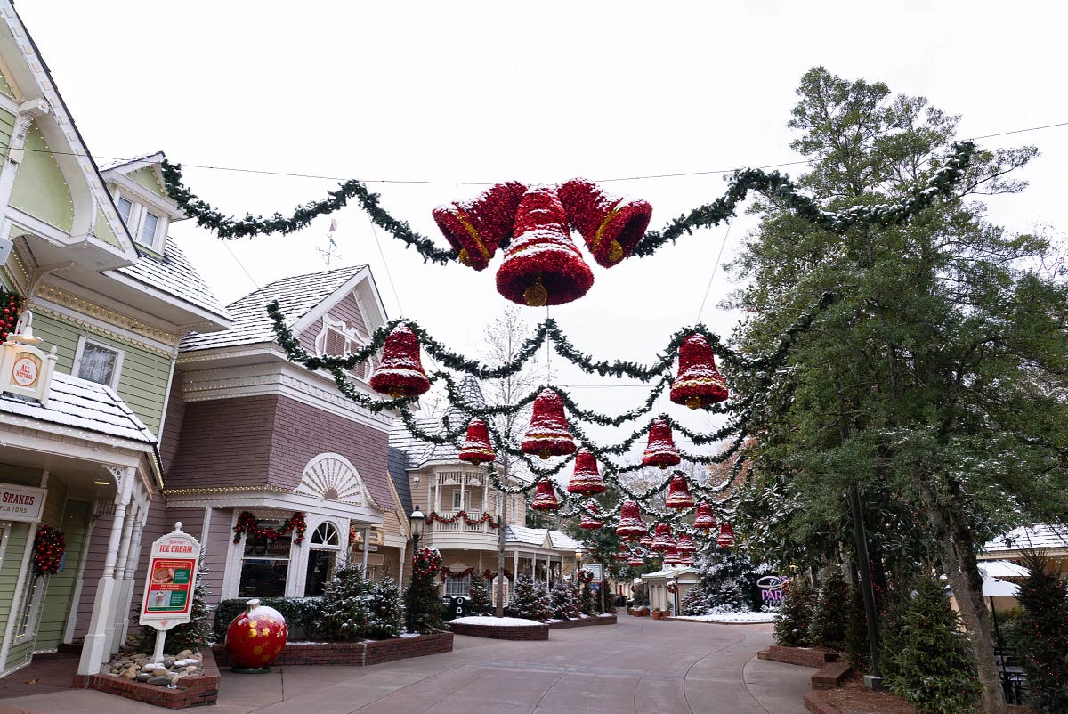 Dollywood Smoky Mountain Christmas Dollywood Smoky Mountain Christmas