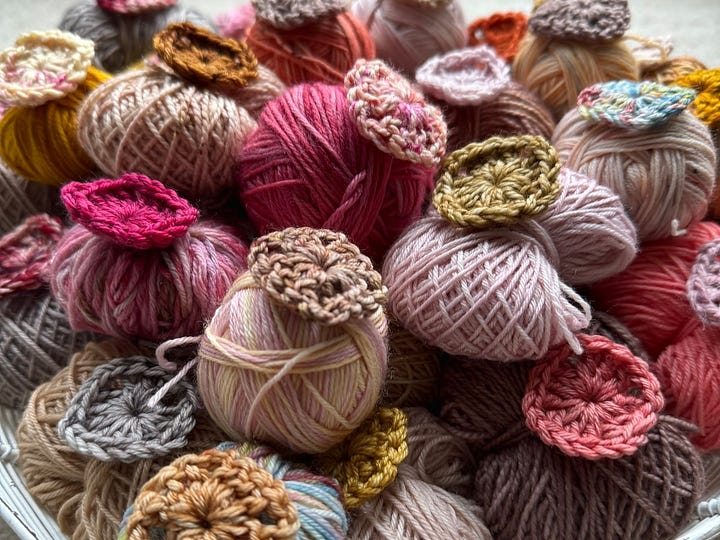 Baskets with yarn and crochet