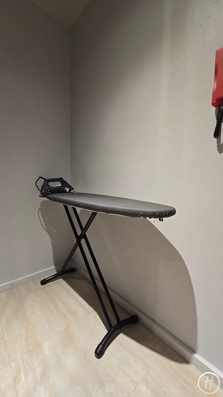 Hilton Garden Inn Rayong: Laundry room