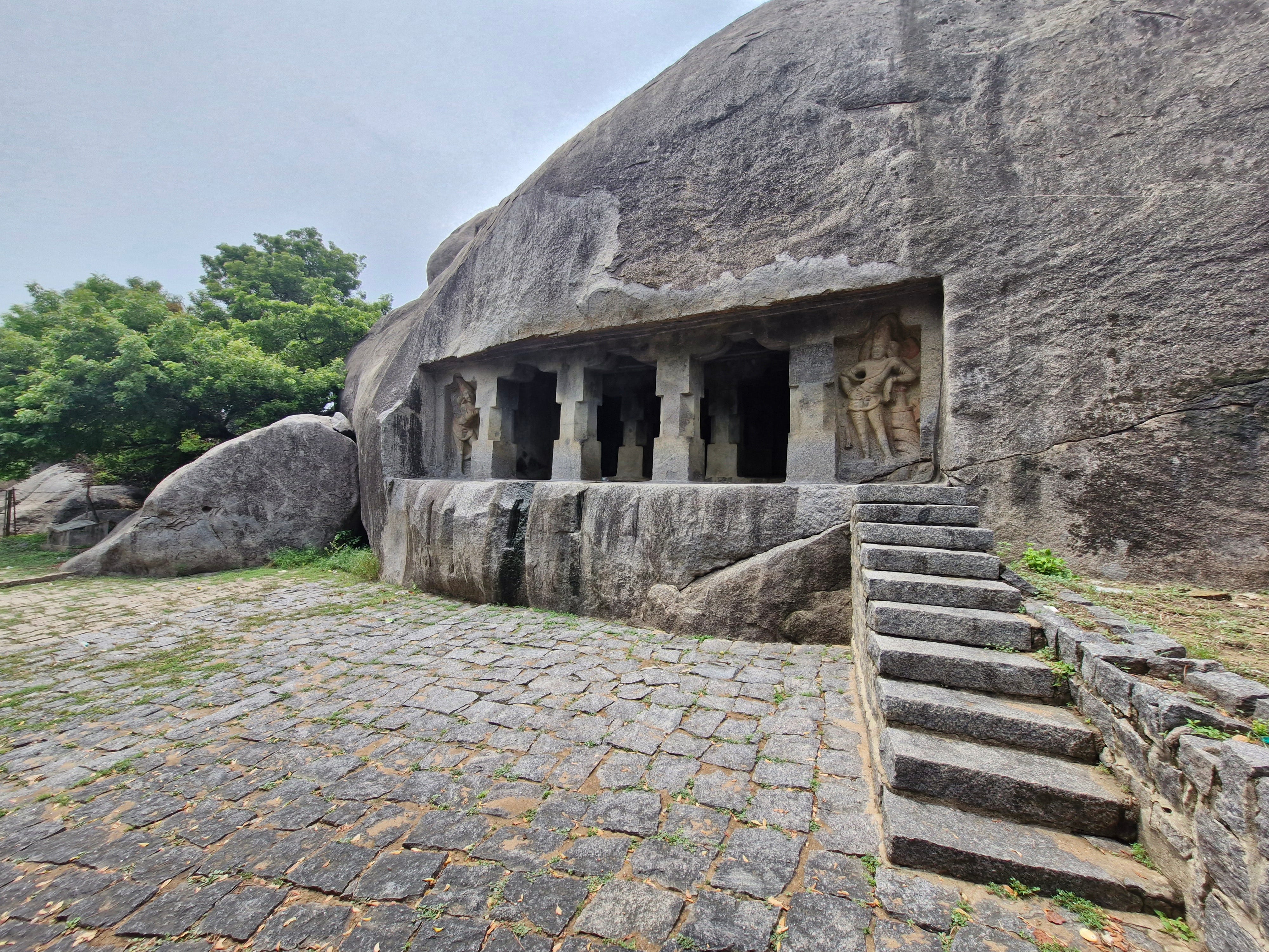 Tembil Rok Image Mandagapattu Rock-cut Cave Temple - by Samuel Premkumar