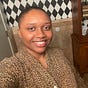 Josie Hunter 📚 (📍DMV)'s avatar