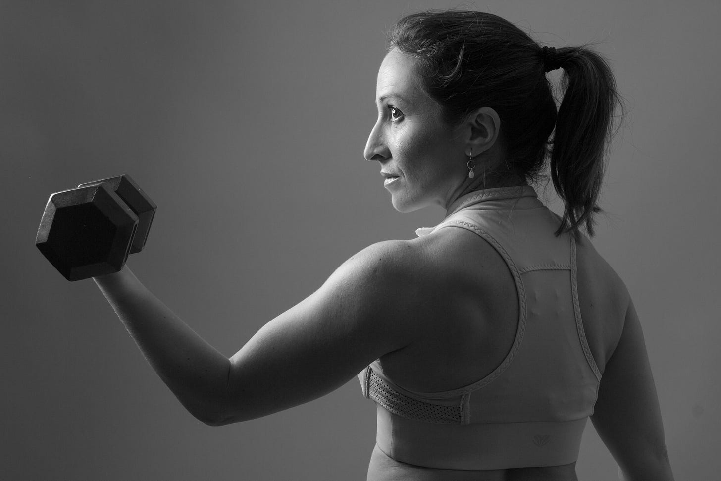 midlife woman exercising for longevity