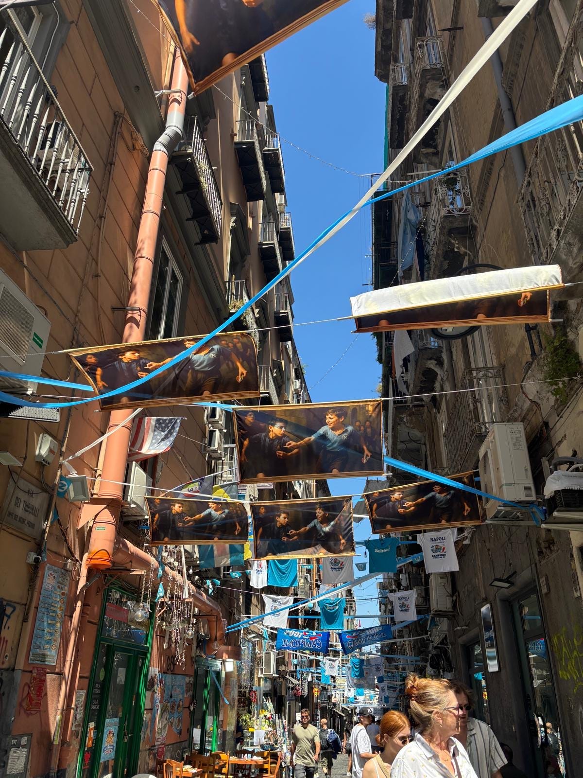 Nessuno smette di immaginare una Campania migliore, image size:1200x1600