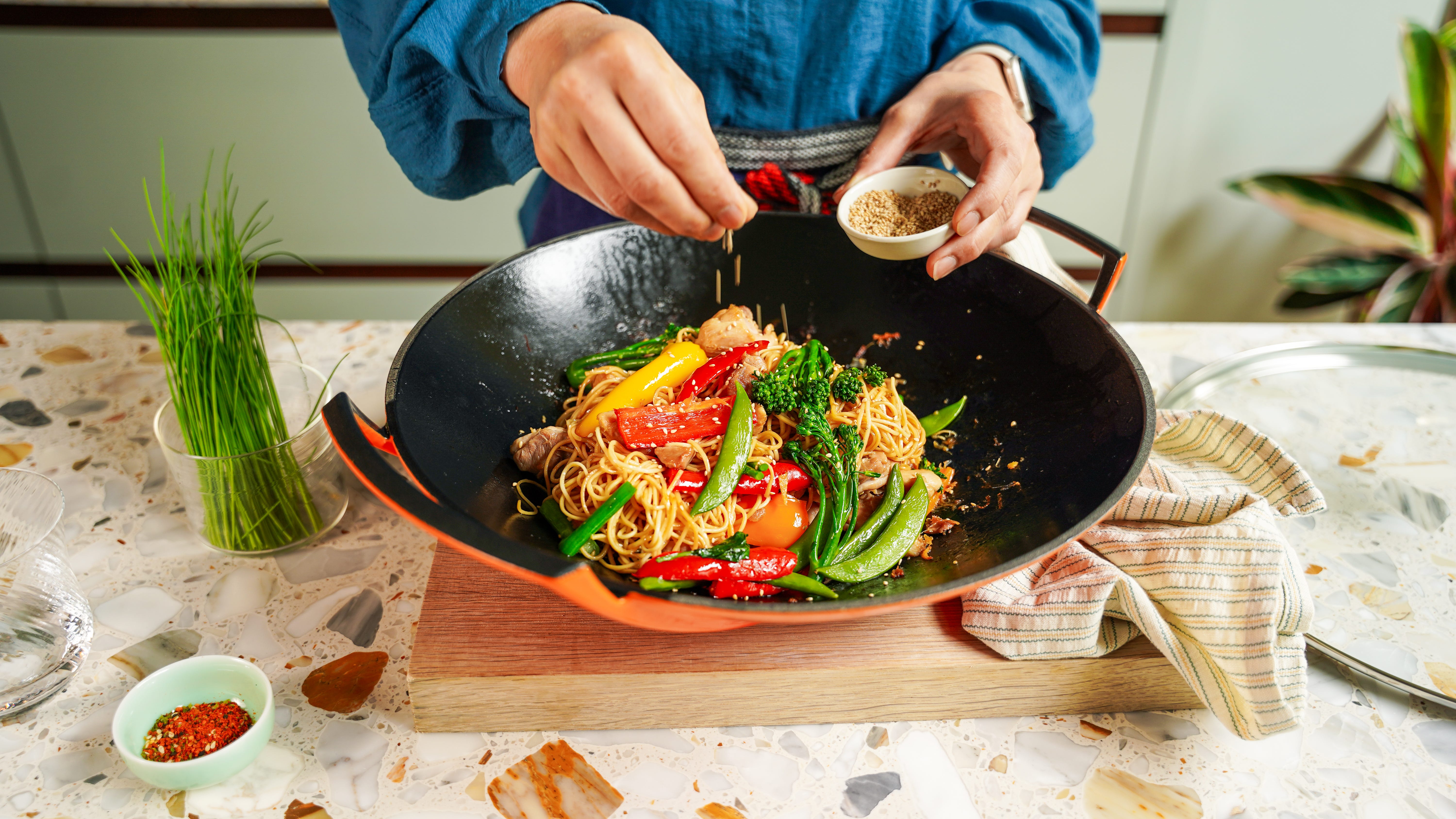 Yakisoba (not soba) a recipe for Obon - by Yuki Gomi