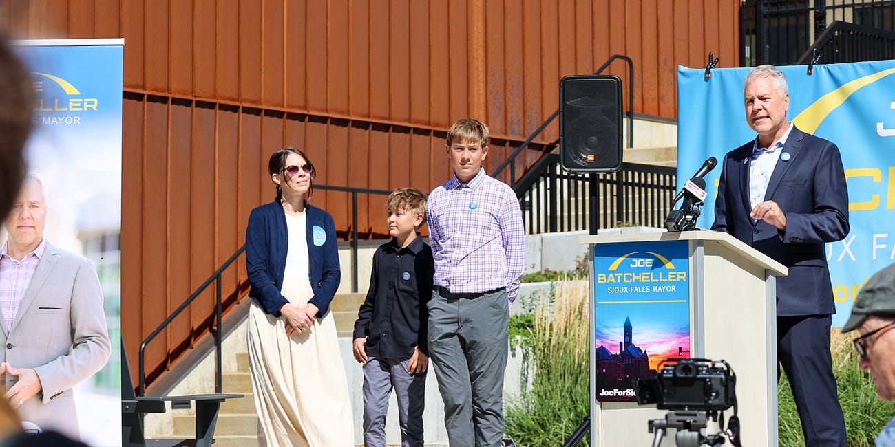 Mayor hopeful vows to bring 'independent voice' to Sioux Falls City Hall