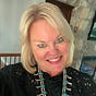 Betsy Lindquist's avatar