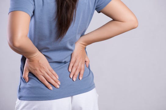 Participantes devem ter entre 18 e 65 anos e dor lombar, ao menos, há três meses (Foto: Freepik)