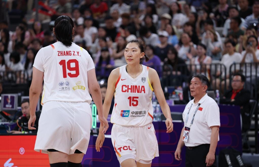 宫鲁鸣：给中国女篮打及格分-新华网