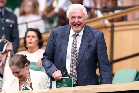 Sir David Attenborough, 98, beams as Wimbledon crowd rises to cheer him |  Metro News