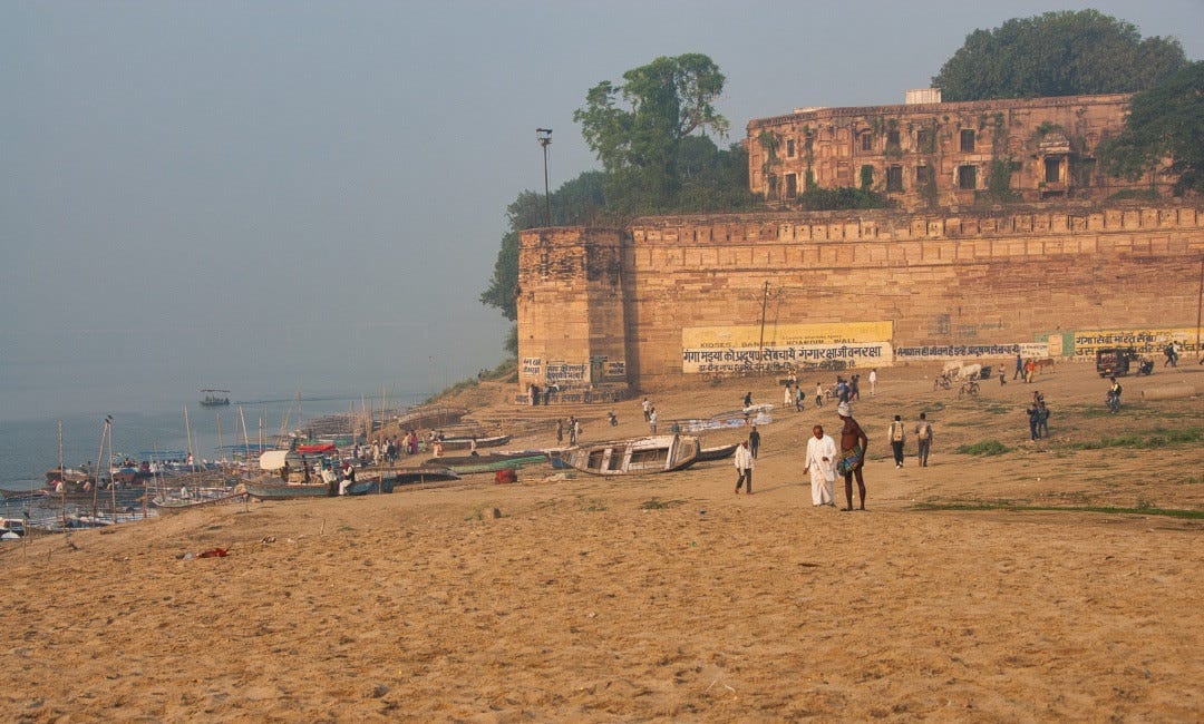 Blind as a Bat: Allahabad Fort